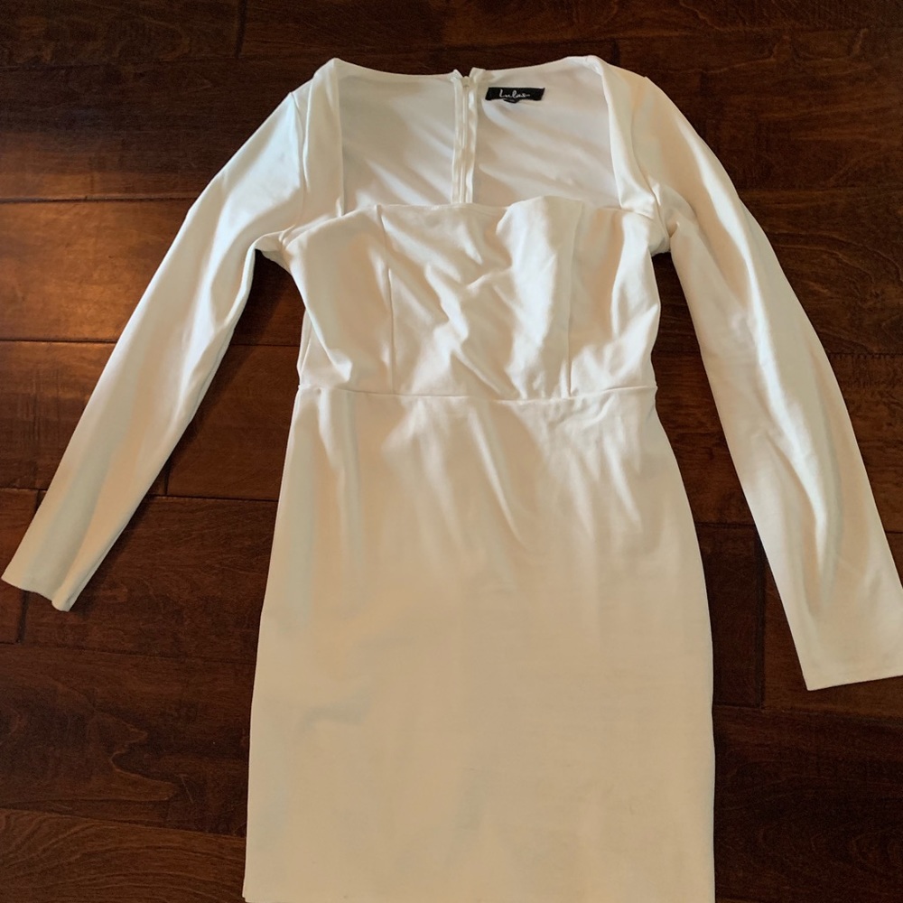 Multiple Dresses - Picture 3 of 4